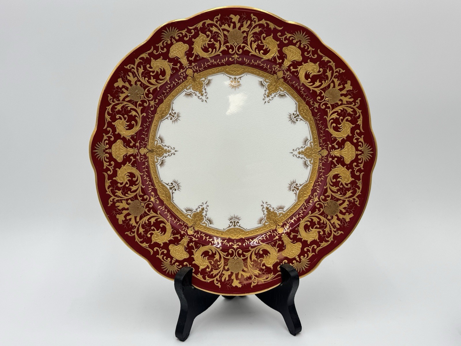 Coalport Red Gold Encrusted Cabinet Plate 10 1/2 Inches