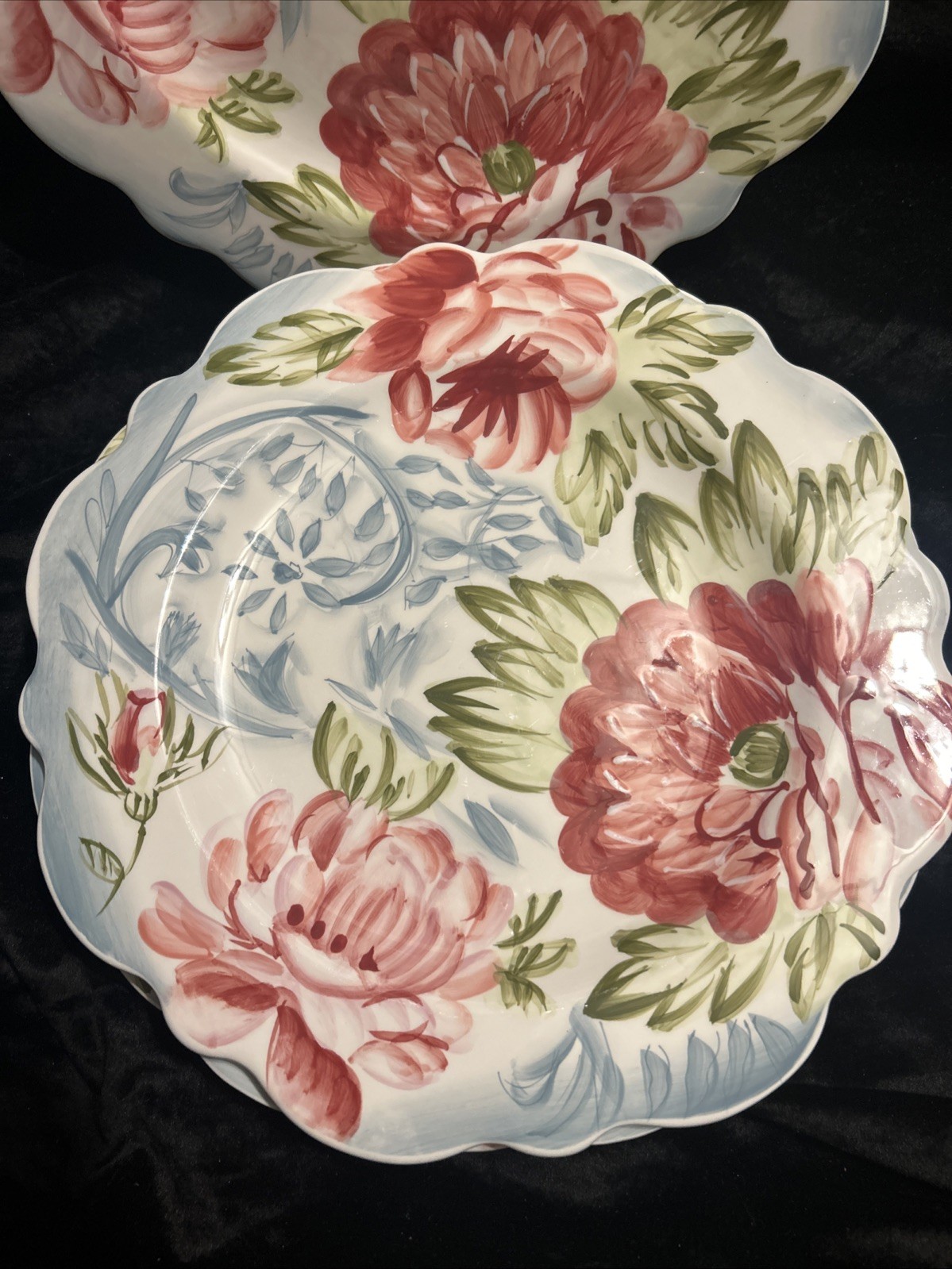 Set Of 5 Rosalace By Jay 11″ Dinner Plates Scalloped Pink Blue Flower Motif #1