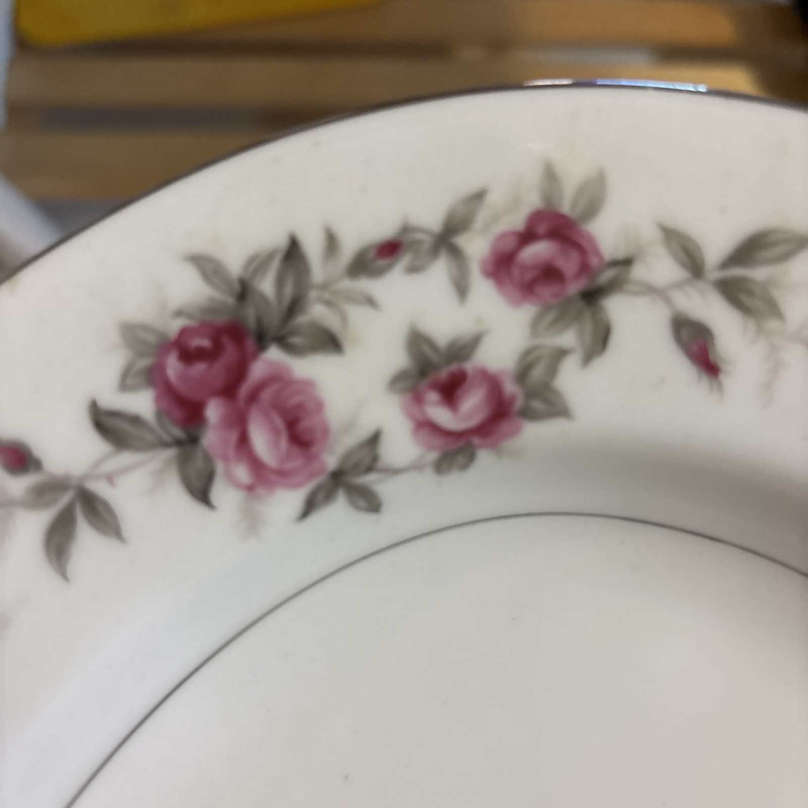 Kyoto rose garland 14” oval platter