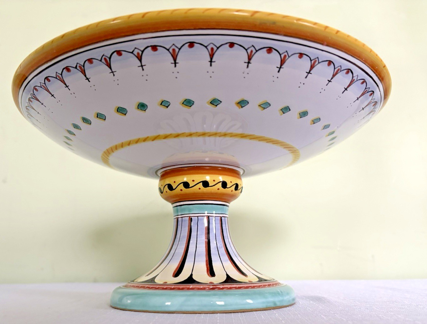 Deruta Italy-Raffaellesco Yellow Dragon-Pedestal Bowl-Artist Signed-EC-Vintage