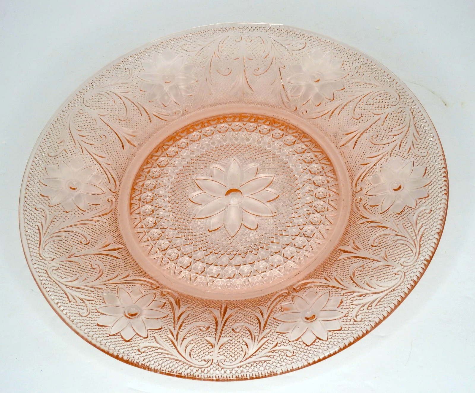 Set 4 Tiara PINK Sandwich Indiana Glass 10 3/8″ Round DINNER PLATES EUC