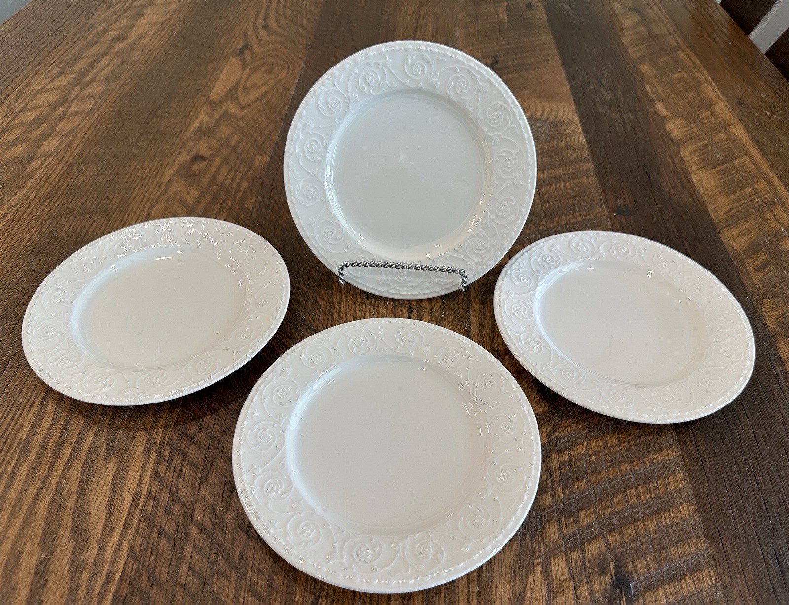 Set of 4 Mikasa Maxima CAN01 Riviera White Bread & Butter Plates 6 5/8″ EUC