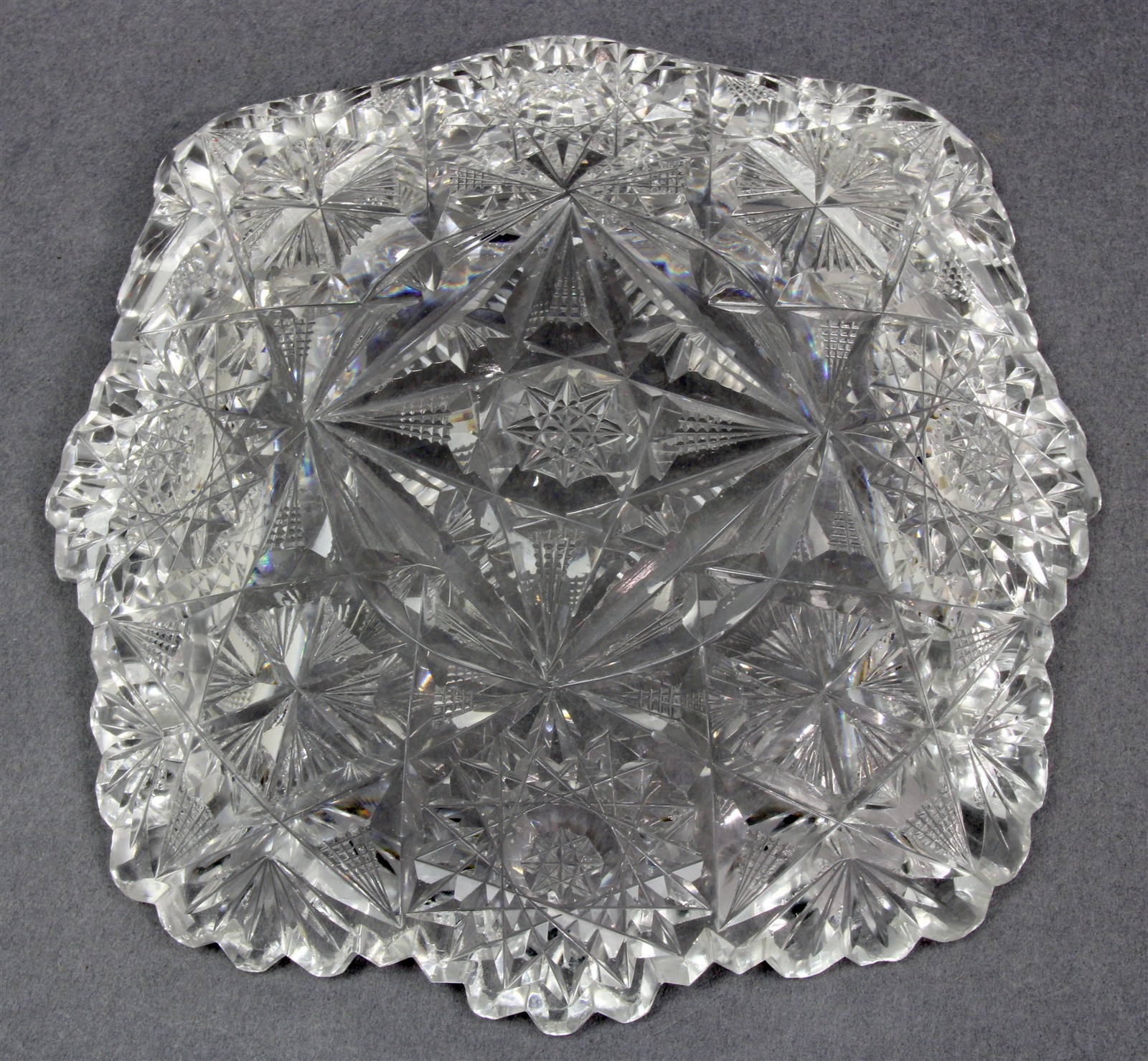 Vtg LIBBEY American Brilliant Period Cut Glass Candy Trinket Dish Stars 6″ x 6″