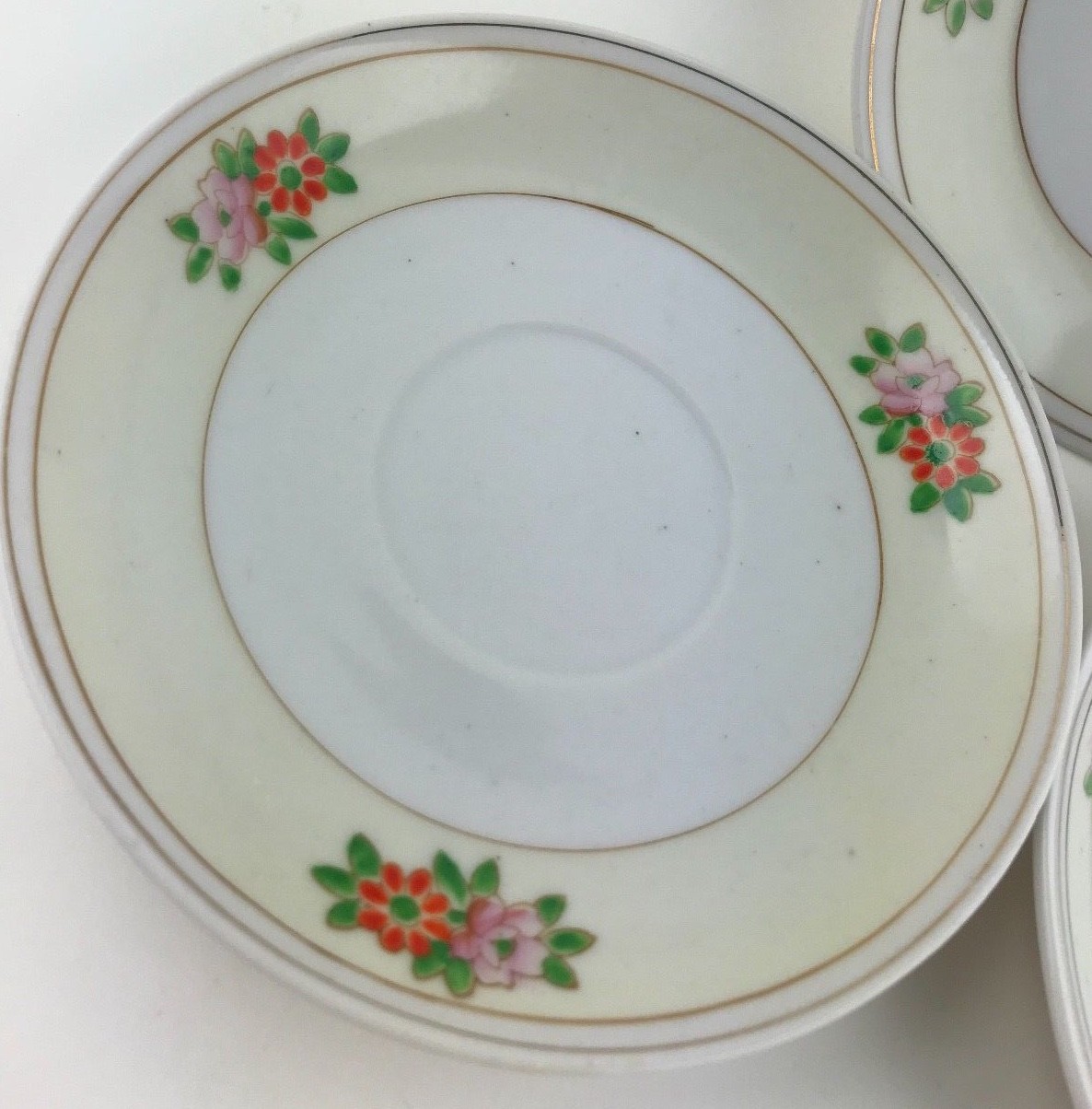 3 Floral Print Saucers Made In Occupied Japan Gold Accent A10-9