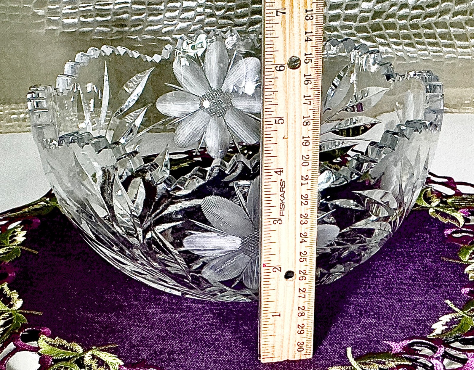 American Brilliant Cut Glass Crystal 9″ Large Heavy Centerpiece Bowl Antique