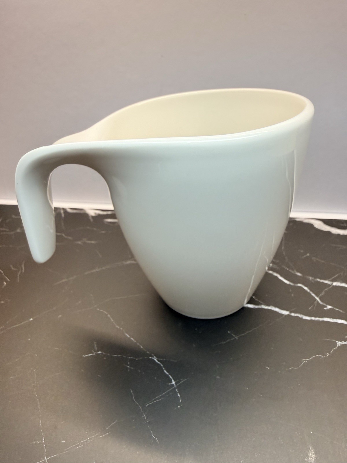 Villeroy & Boch Flow Series Coffee Mug 11.5 oz Prem White Porcelain German 1748