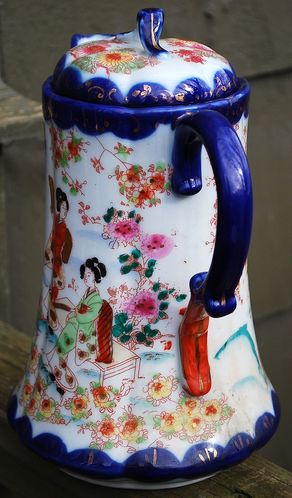 Antique Hand Painted Porcelain JAPANESE GEISHA SCENE Chocolate Pot w/ Lid COBALT