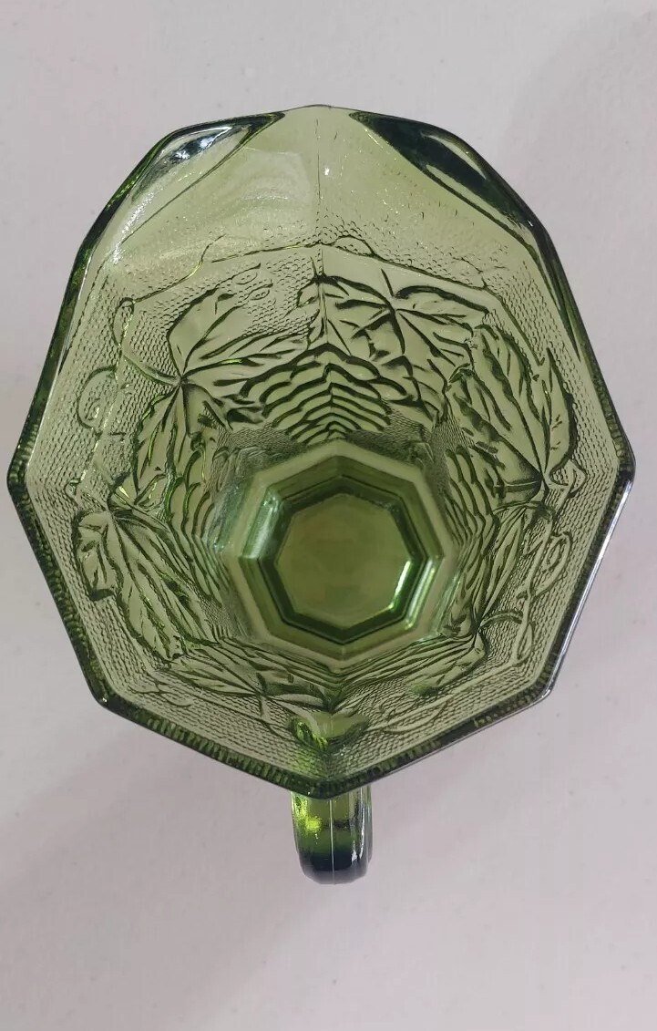 Anchor Hocking Olive Green Grape Harvest Patterned Pitcher & Squared Plate #372