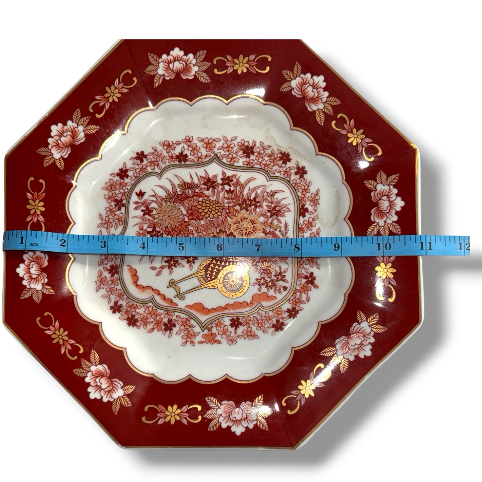 Maroon, Pink & White Carriage Hexagon Collectors Single Plate Made in Japan