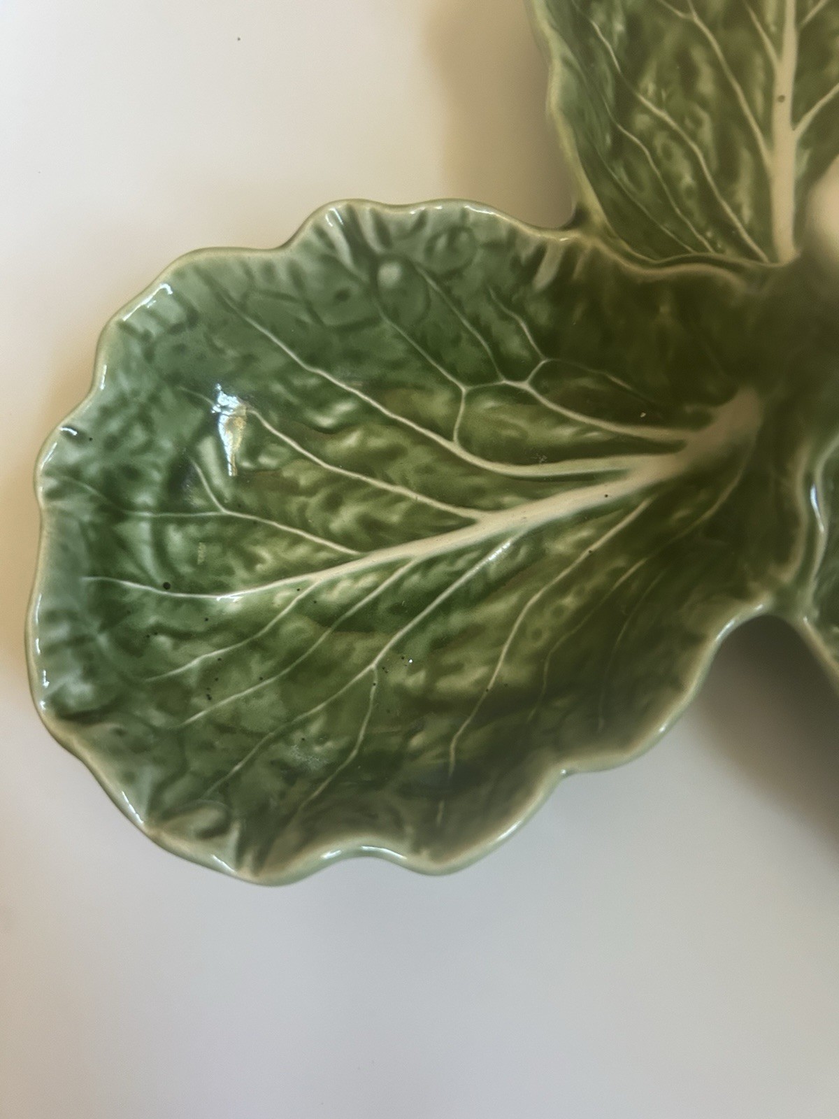 Bordallo Pinheiro Green Cabbage Leaf Olive Dish New