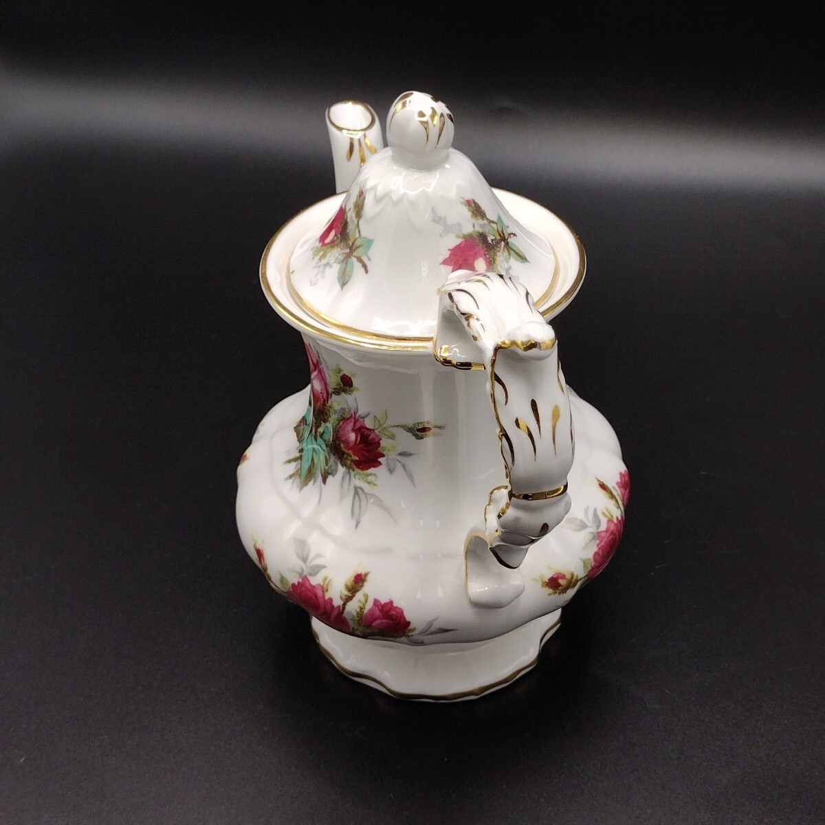 VTG Hammersley Bone China Grand Mother’s Rose Coffee Pot & 2 Flat Cups Gold Trim