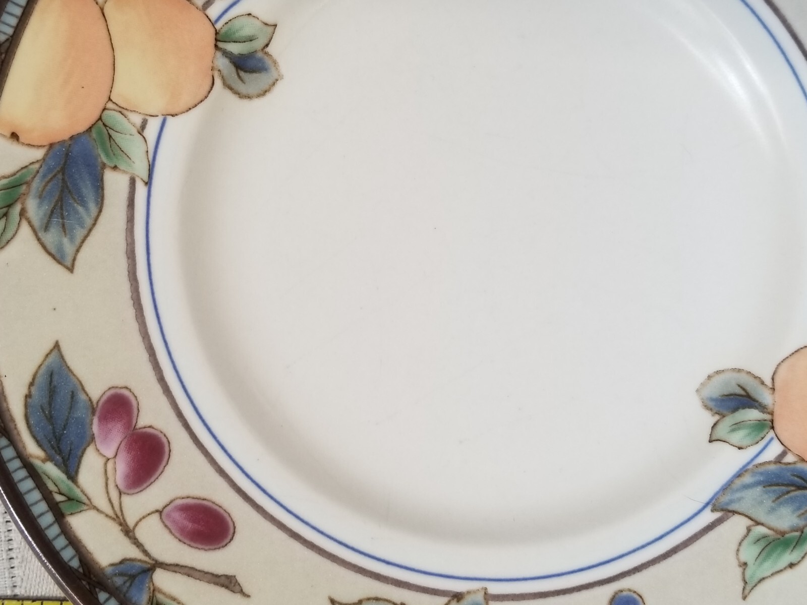 USED UTENSIL MARKS 2 Mikasa Intaglio Garden Harvest Saucers