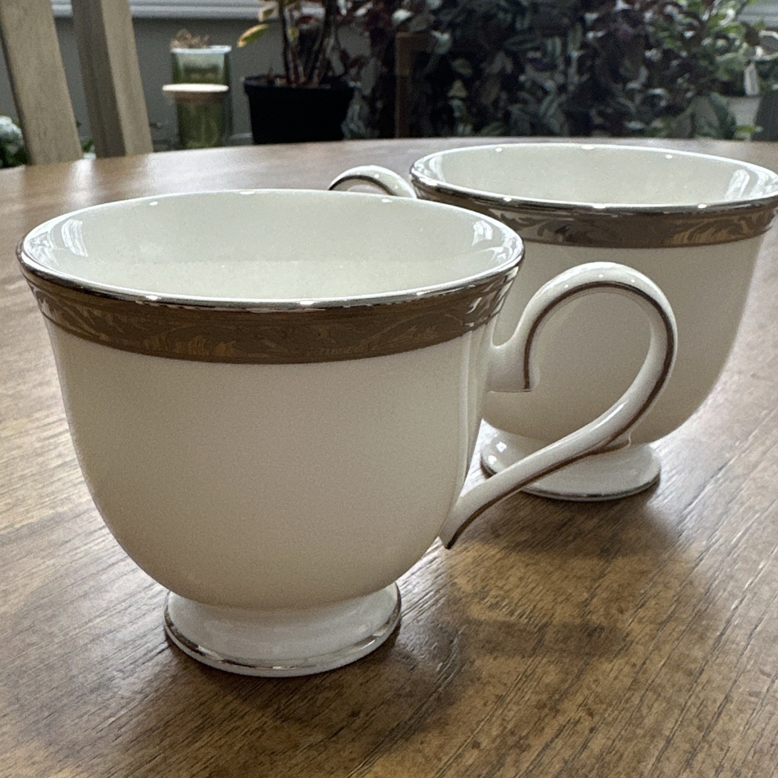 LENOX LANDMARK PLATINUM Footed Tea Cup 3 1/8″ Made In USA Set Of 2