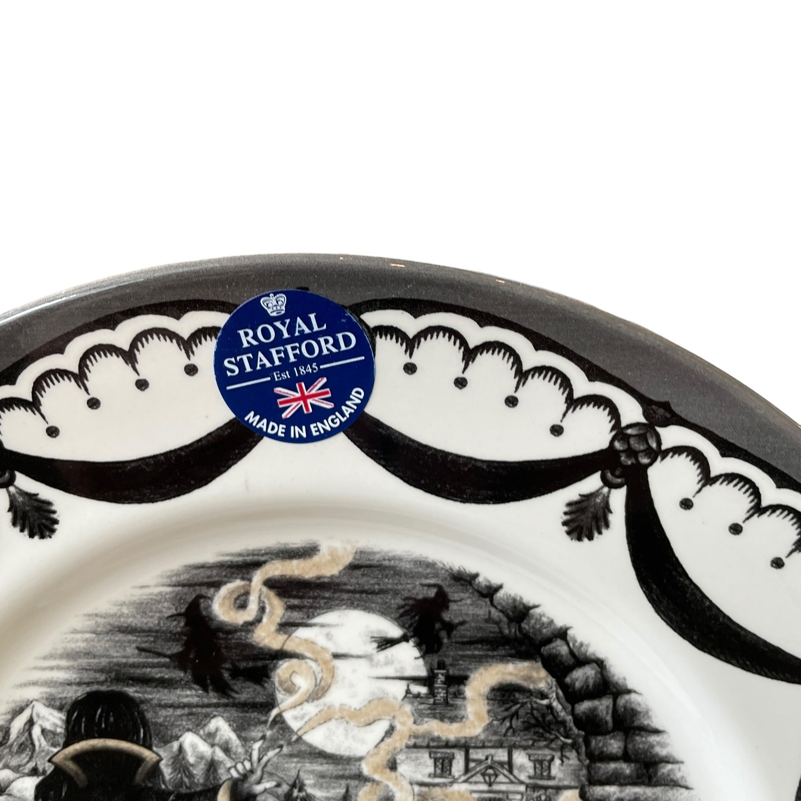 Royal Stafford Halloween Wicked Witch Salad Plates 8.5in Porcelain Set of 4 New