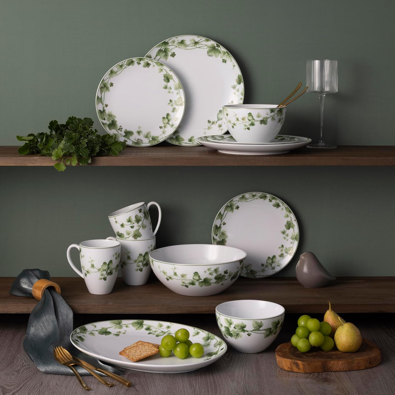 Ivy Whisper 4-Piece Place Setting for One – Elegant Dining Experience
