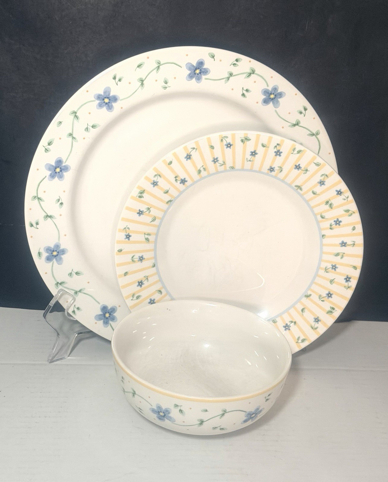 Pfaltzgraff Melissa Pattern Cereal Bowl , dinner & salad plates