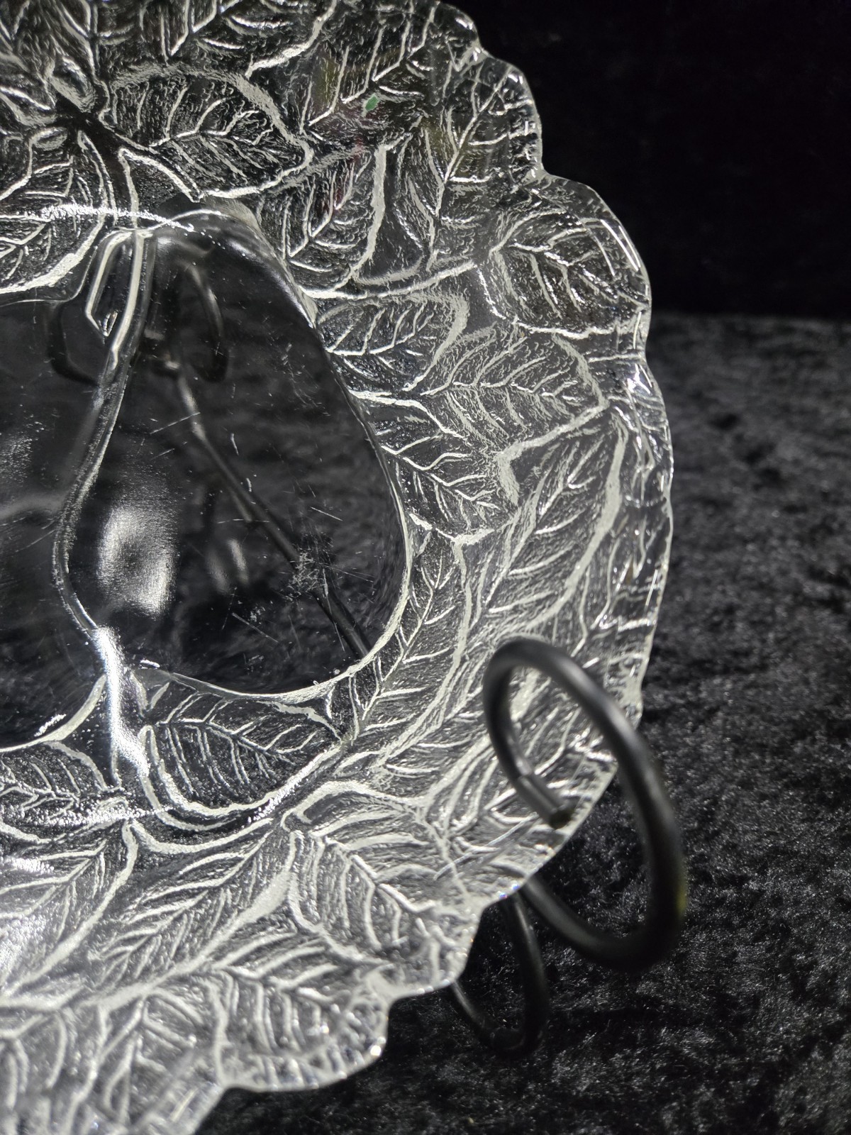 Vintage Glass Embossed Pears and Leaves Pattern Fruit Bowl