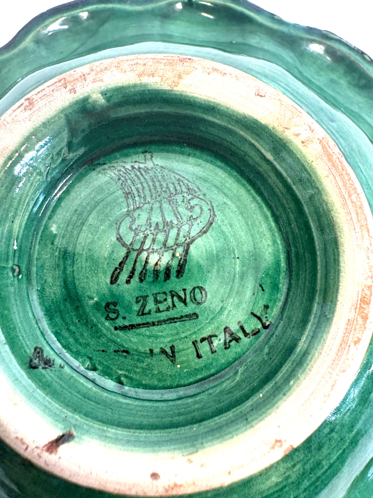 Ceramic Italian Bowl , Green with Black Scalloped Edge 6.25 in