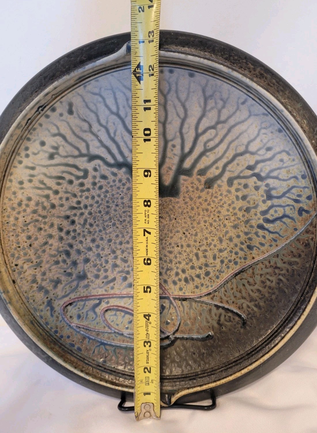 Signed Richard Aerni 1992 Glazed Stoneware Pottery Bowl 13.5″ Diameter, Crack