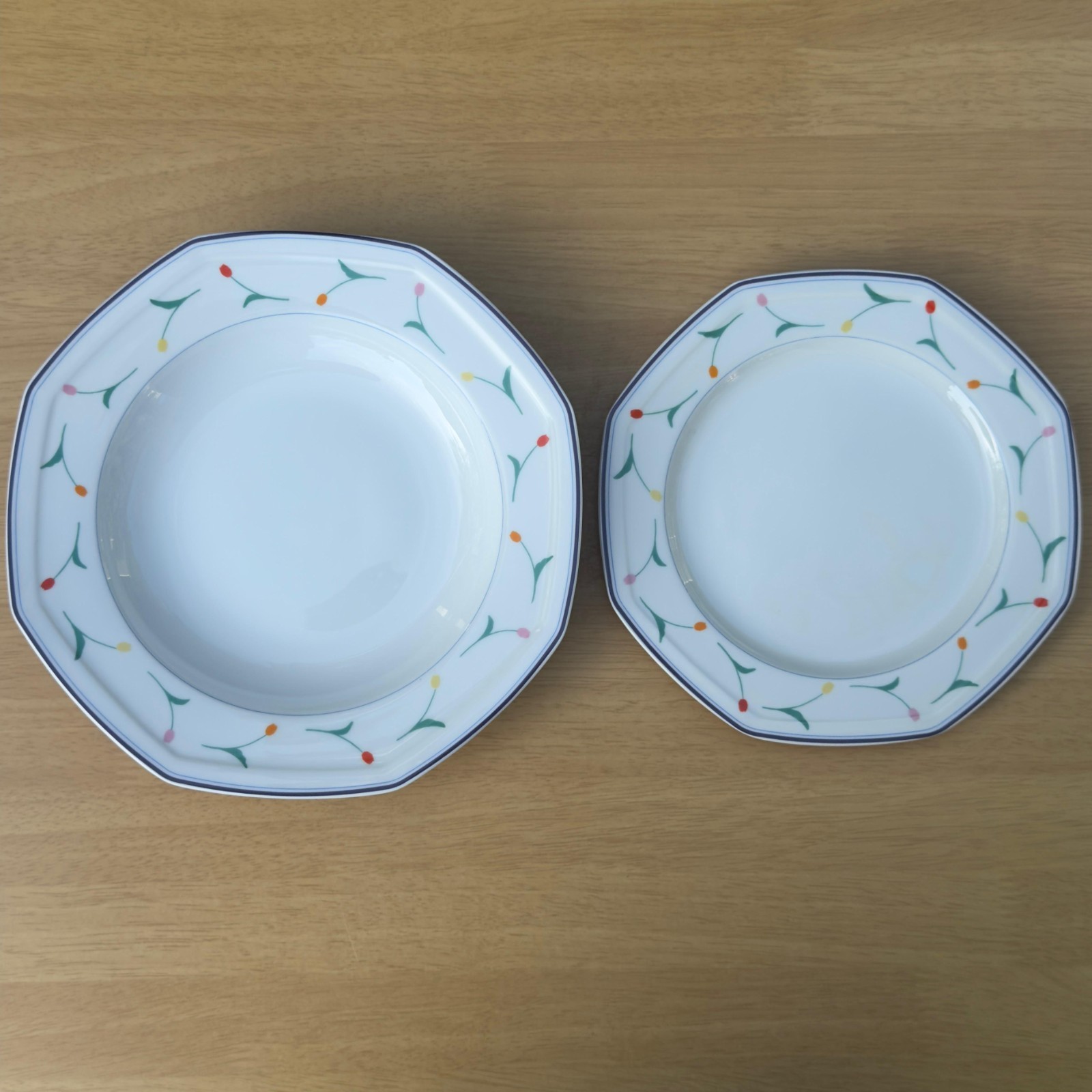 Christopher Stuart – Sundance Fine China – 5 Dinner Plates & 2 Bread Plates