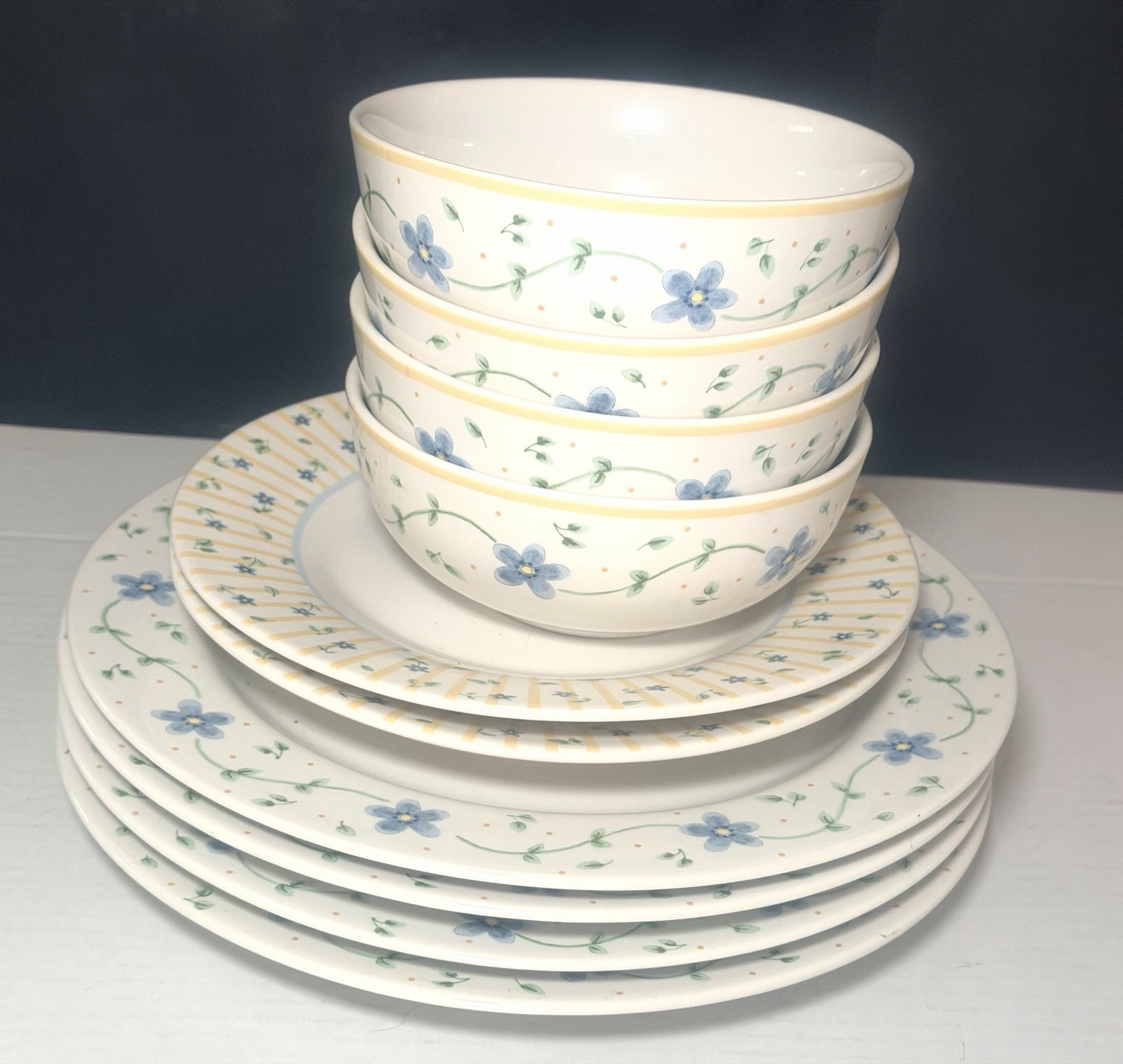 Pfaltzgraff Melissa Pattern Cereal Bowl , dinner & salad plates