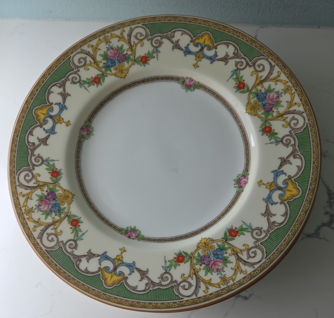 7 VINTAGE Mintons England KENORA GREEN 8 3/4 Plates Buy 1-7 Plates EUC