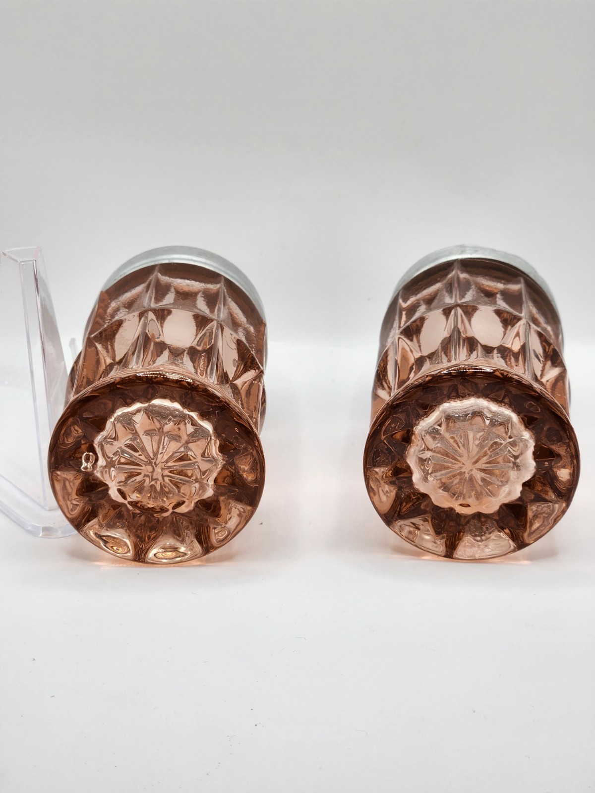 Windsor Diamond Pink Depression Glass Salt/Pepper Shakers Jeanette Glass