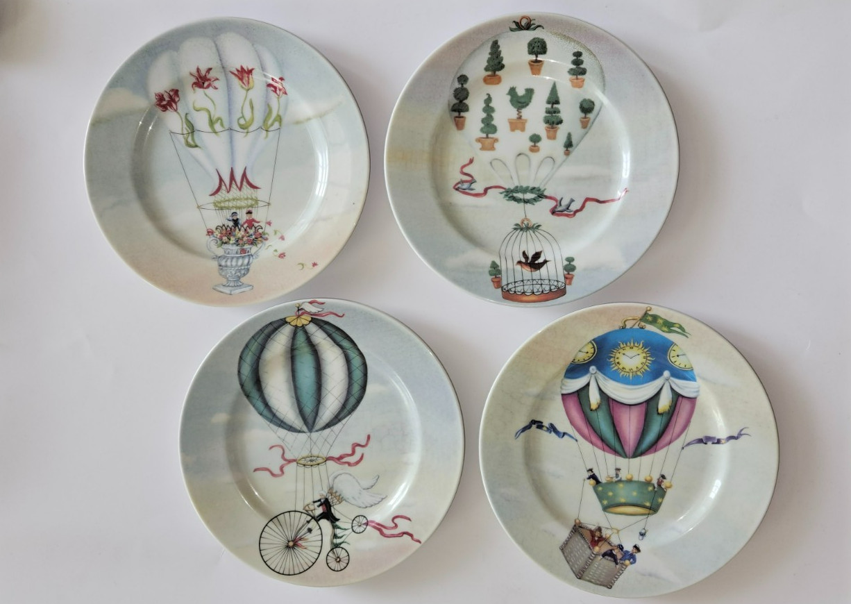 NEW Flying Fantasy by Salisbury Porcelain Hot Air Balloon Motifs Set 4 Plates 8″