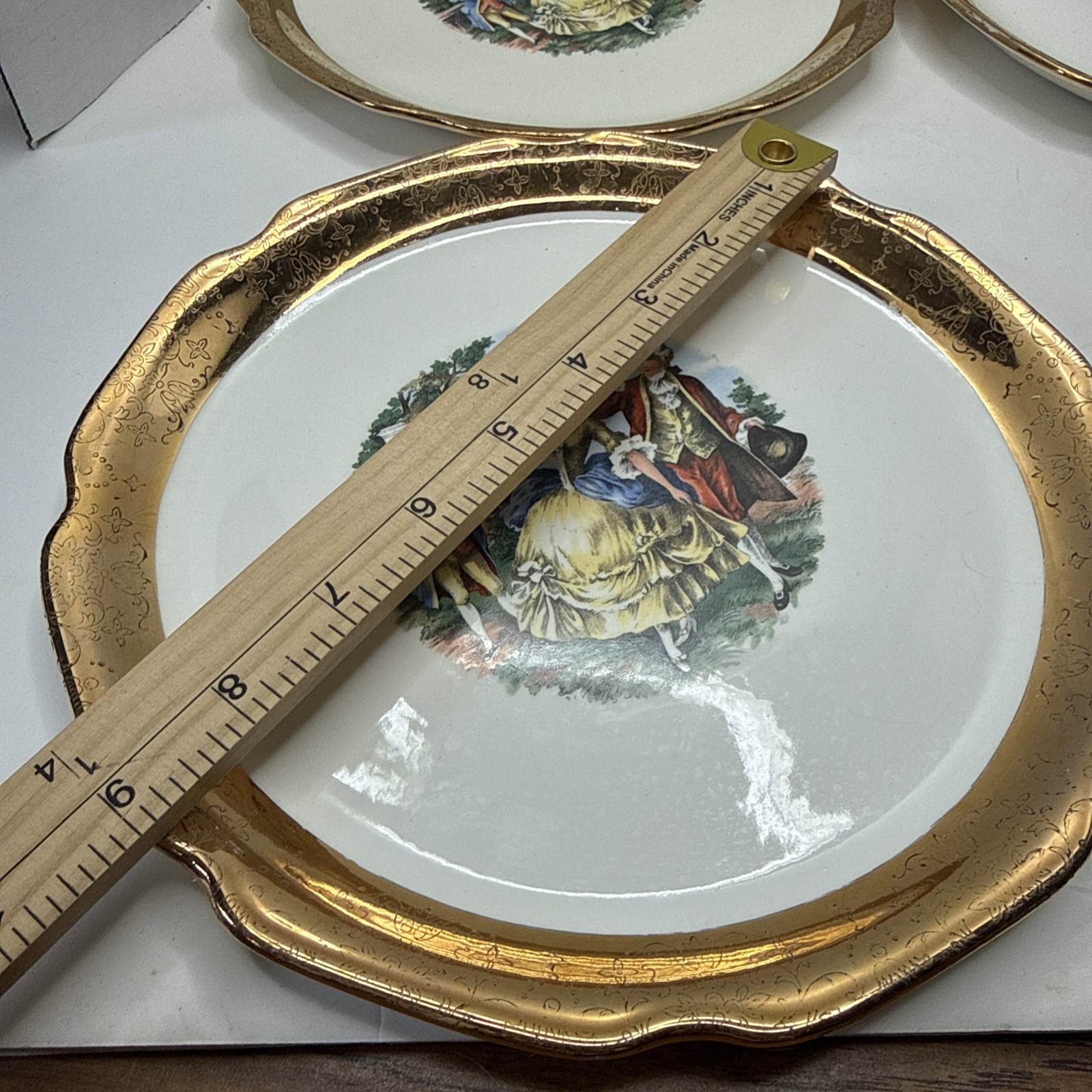 Vintage Sabin CREST-O-GOLD 22kGold Warranted 9In 4 Plates 5In 1 Bowl, Cup Saucer