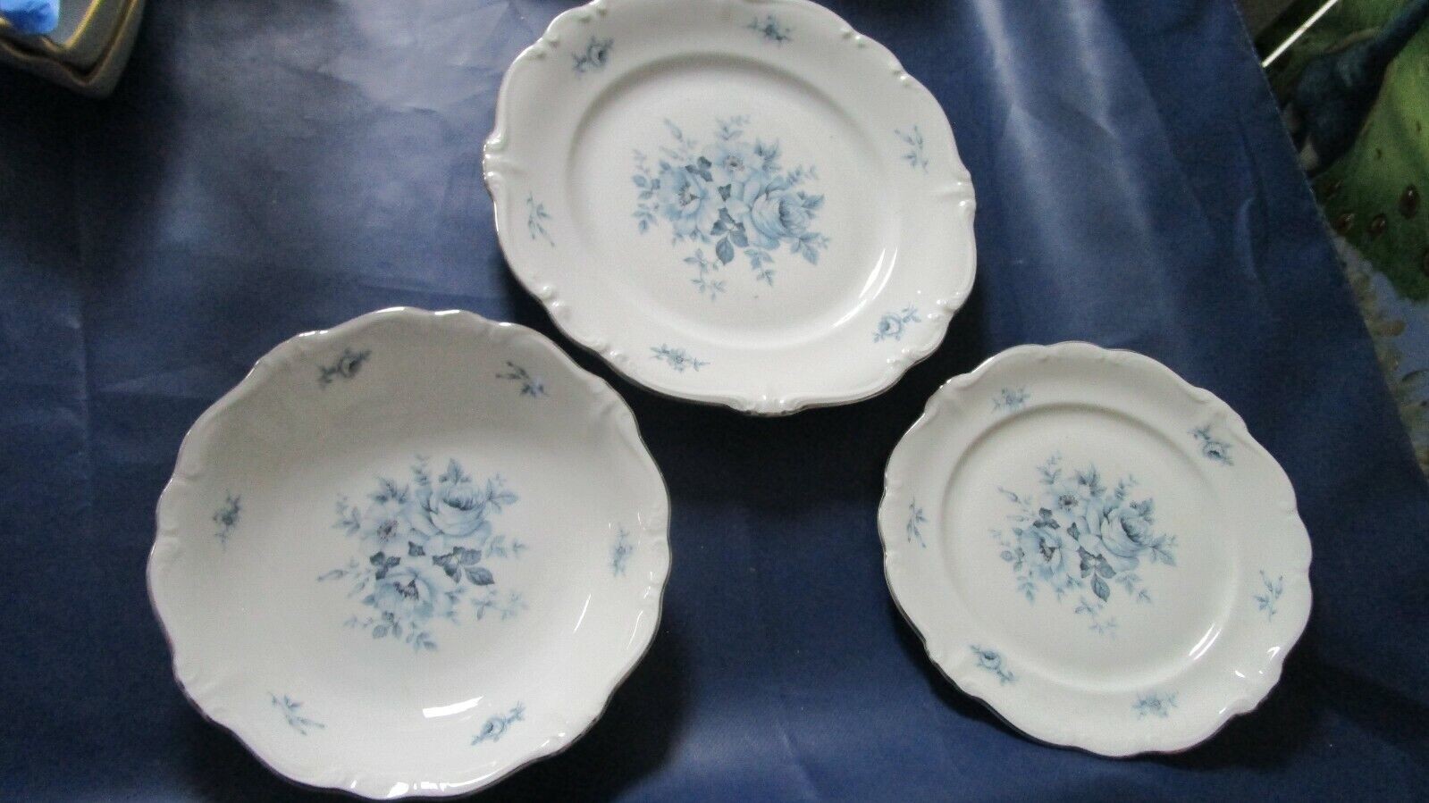 Johann Haviland Blue Bouquet Platinum Setting 7pcs /Cups Saucers/Trays Pick1