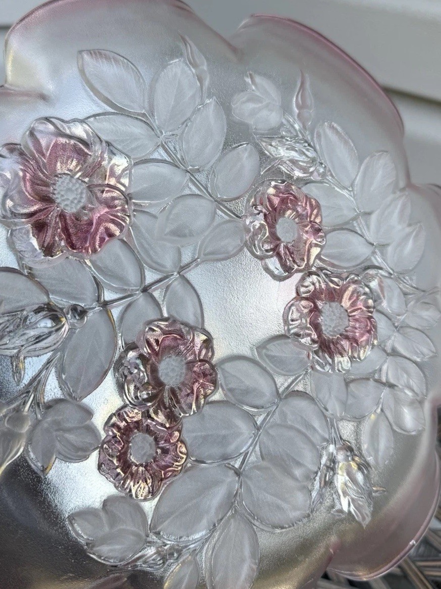 Mikasa Crystal Pink Bella Rosella Serving Platter Frosted Embossed Ruffled Edge