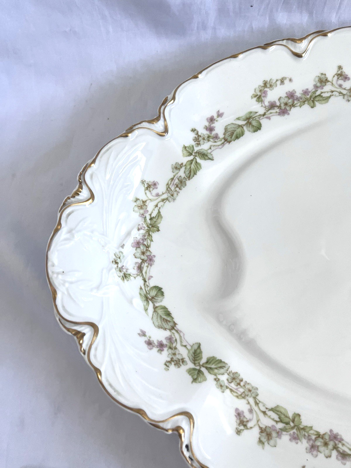 HAVILAND Limoges Charonne 20″ oval serving platter w/ wells. Limoges