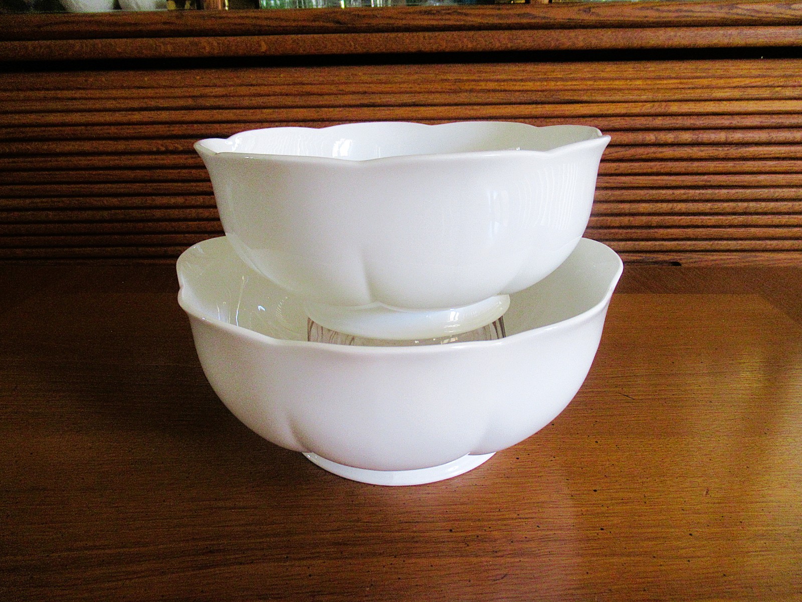 Set of (2) Windsor Bone by Block White China Scallop Rim 8″ and 9″ Serving Bowls