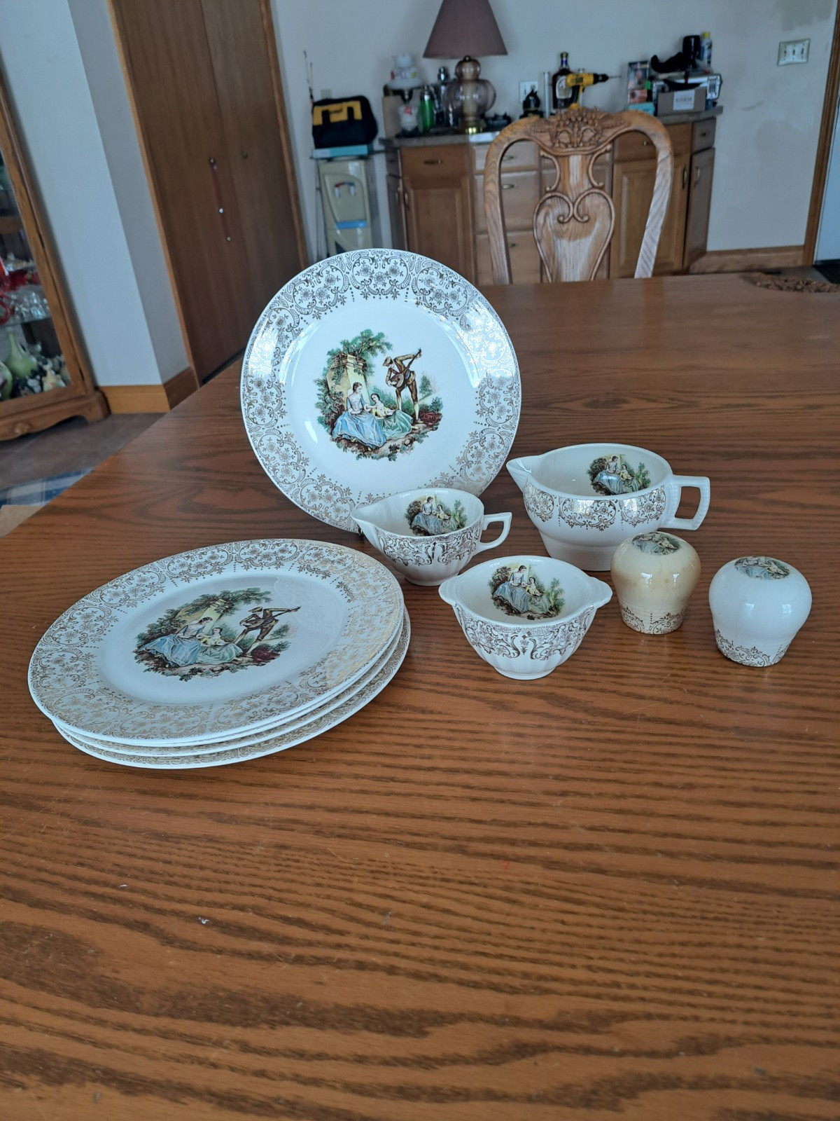 Triumph USA Limoges 22K China Triumph Courting Couples 11 Piece Grouping
