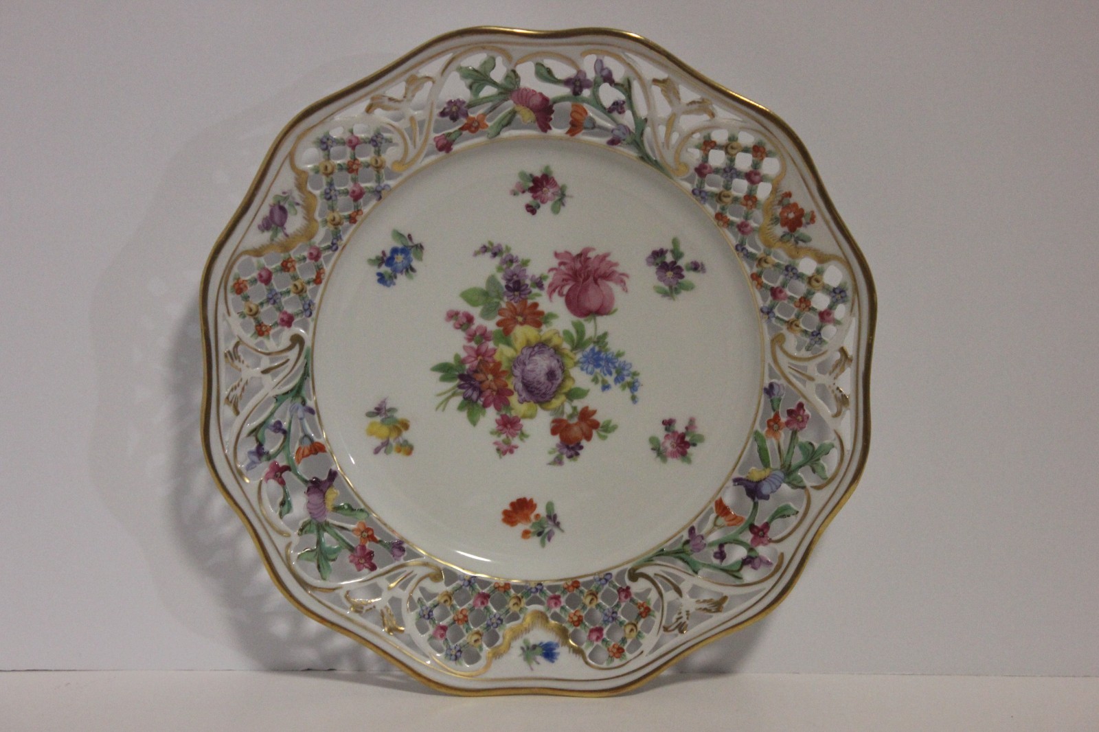 Schumann Bavaria Dresden Empress Chateau Salad Plate, 8-1/2″, 12 Plates Avail