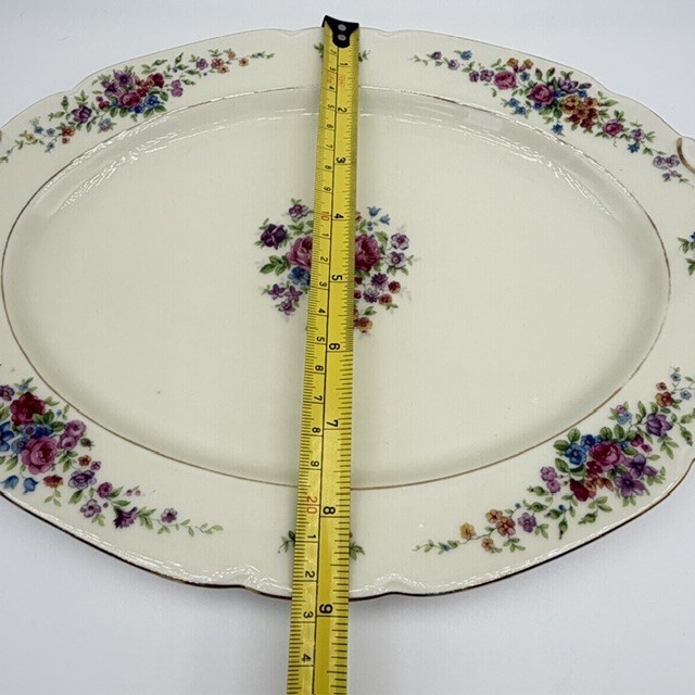 Victoria China Czechoslovakia Oval Serving Platters VIT205 Vintage Set Of 2