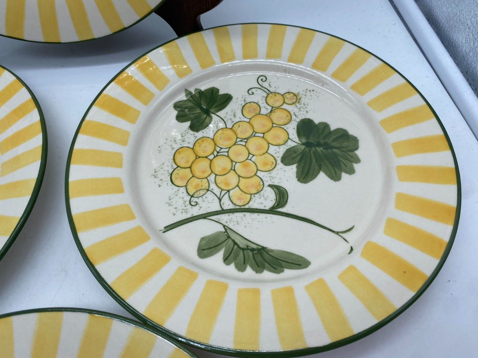 Lidia Bastianch Grappoli Stoneware 8″ Plate Set of 4 A95
