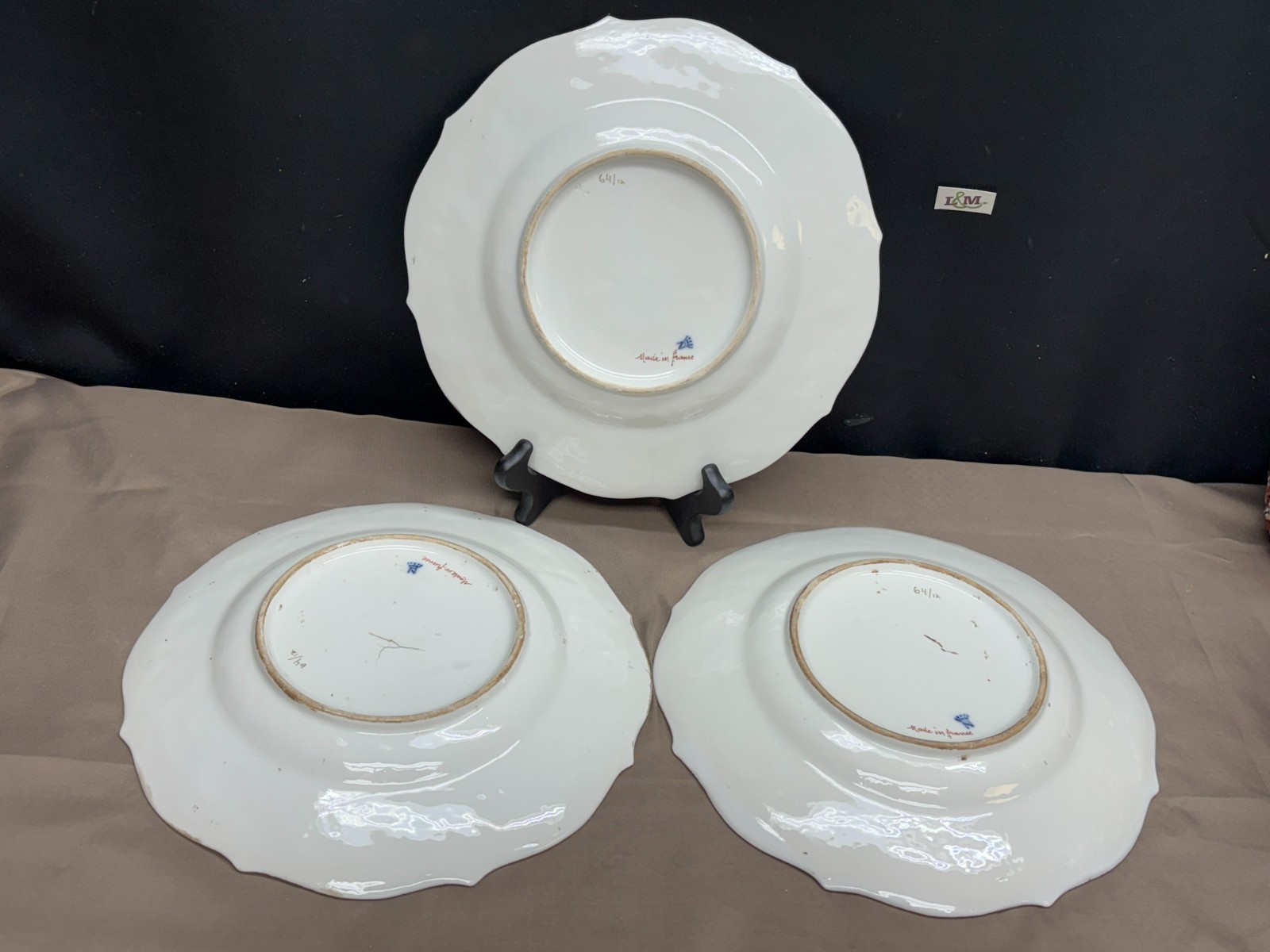 Capodimonte “CHERUBS” Antique Porcelain ~ Set of 3 ~ Dinner Plates ~ 10 1/4″