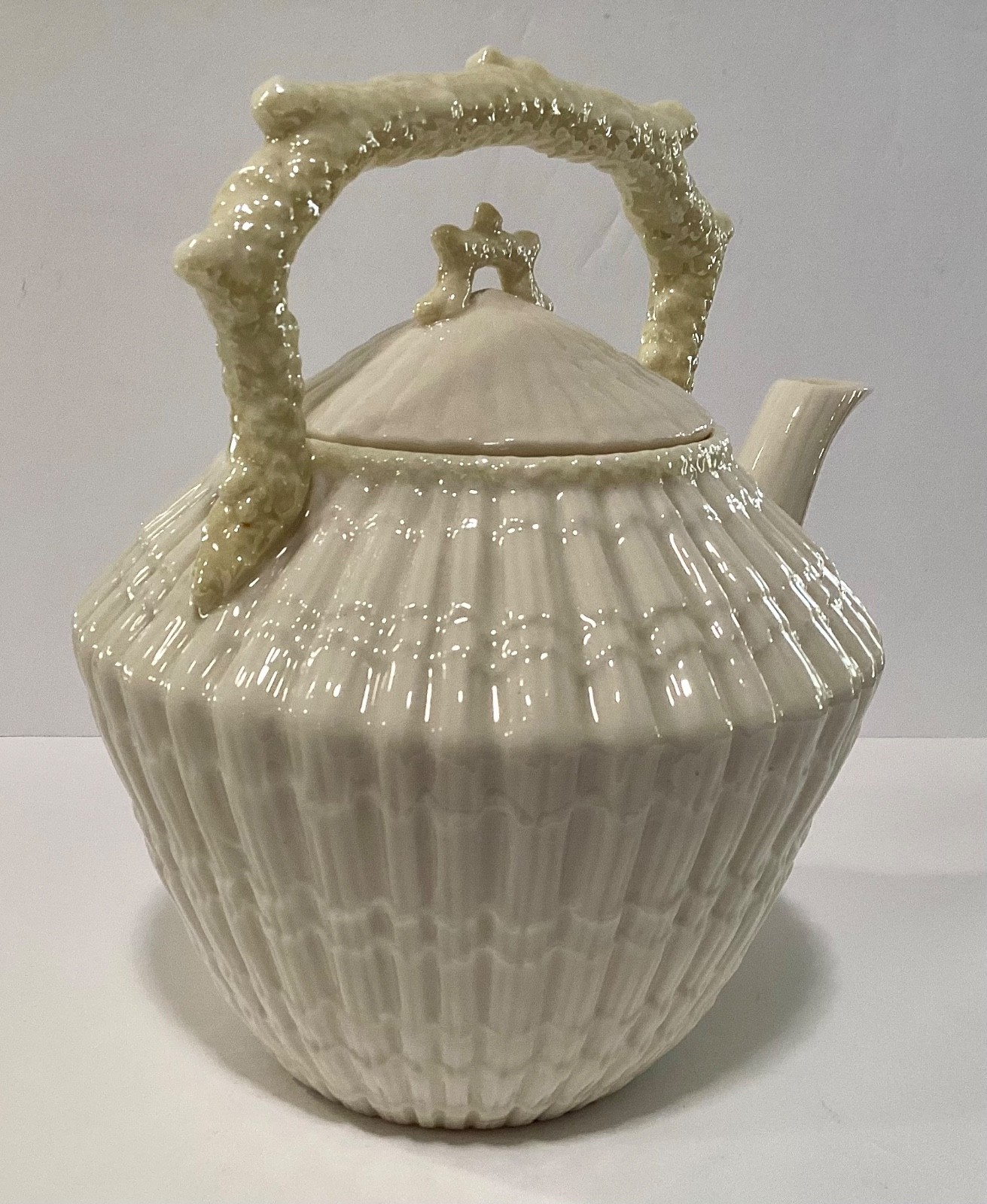 Rare Belleek Ireland Limpet Teapot Handled Nautical Shell Design 3rd Black Mark