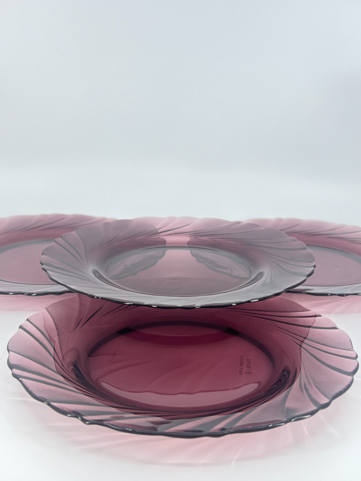 Set of 4 Bormioli Rocco Duralex Amethyst Purple Swirl Dinner Plates France 9″D