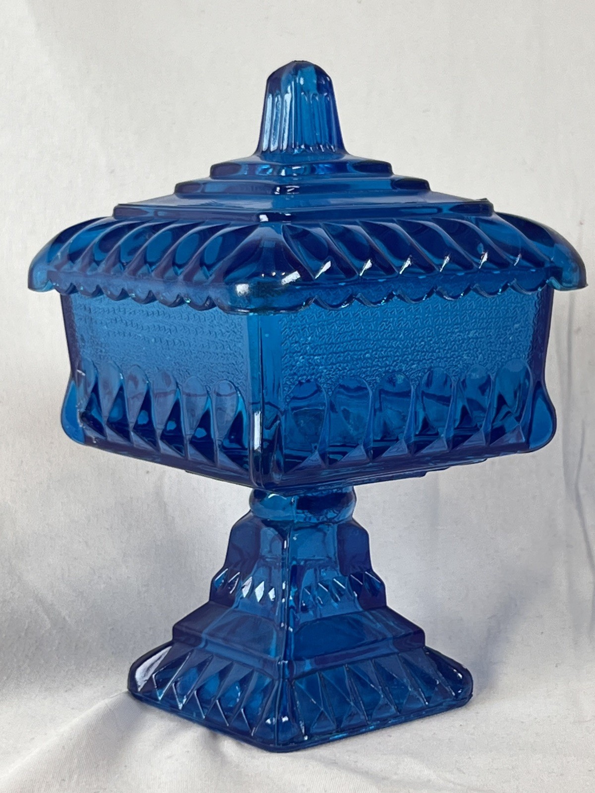 Vintage Jeannette Glass Cobalt Blue Covered Candy Dish Pedestal Wedding Box 6”