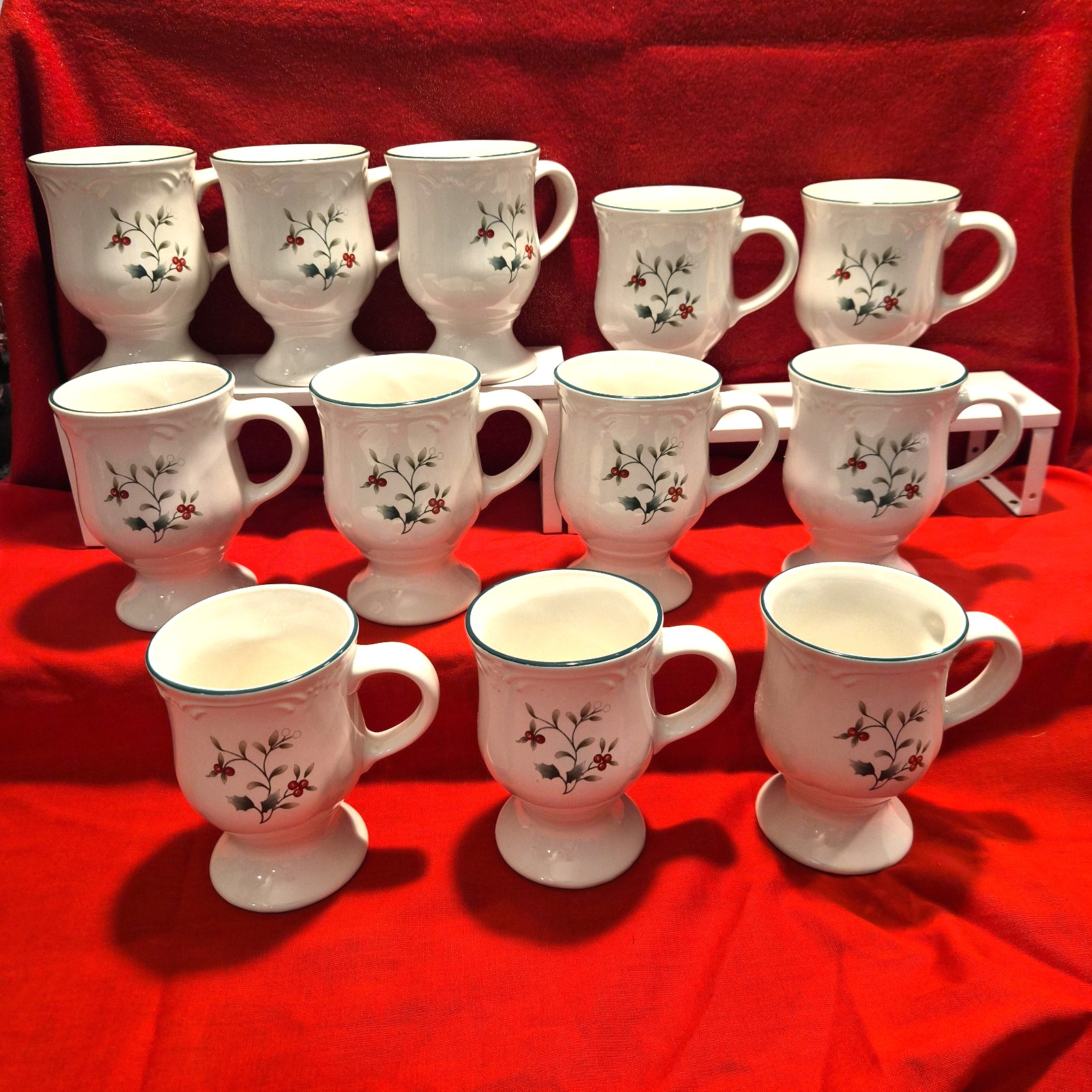 Vintage Pfaltzgraff Winterberry 5 in Pedestal Footed Cups Mugs 10oz – Set of 12