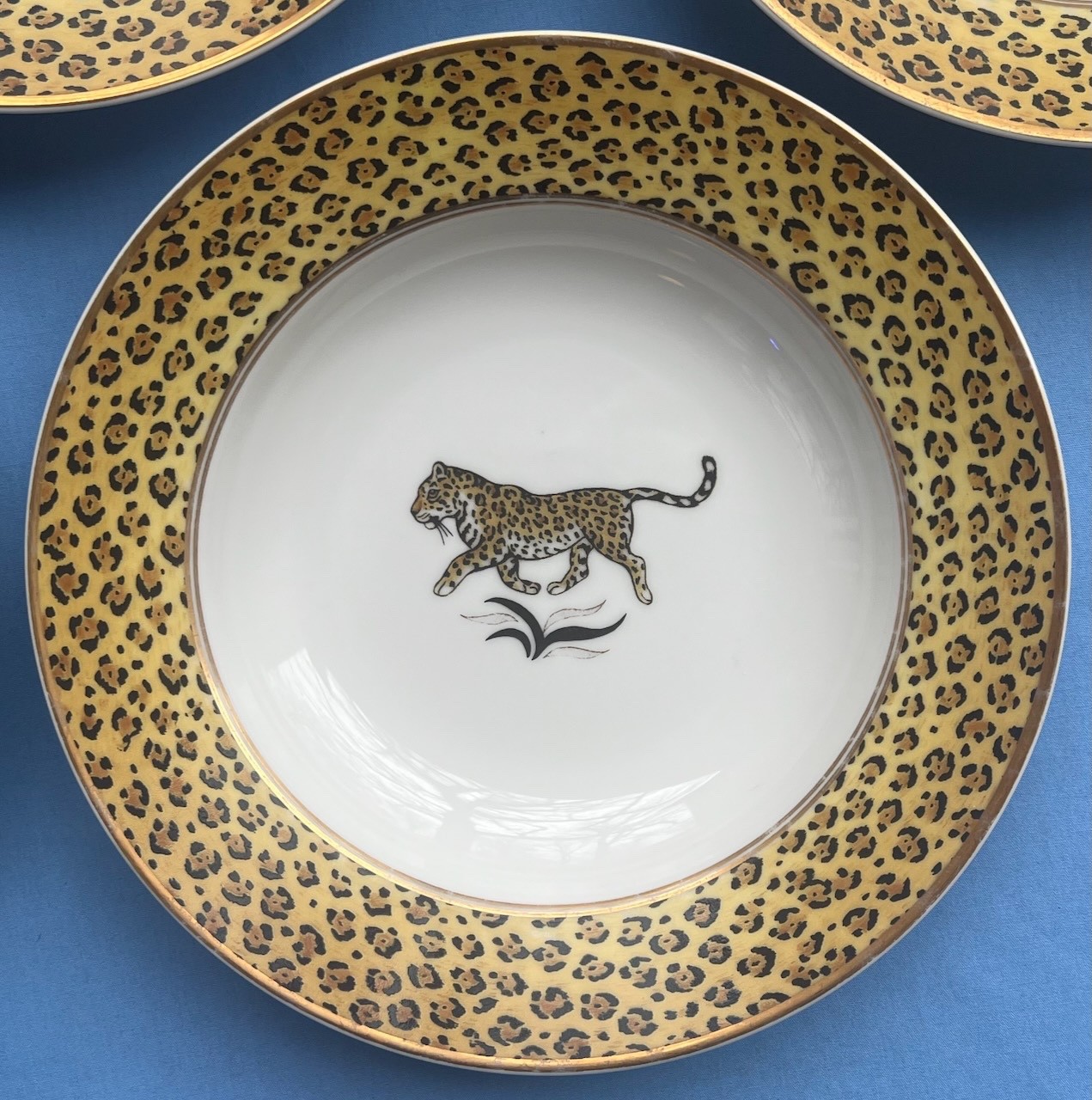 Set of FIVE Lynn Chase Amazonian Jaguar 9 1/8 Inch Flat Soup Bowls