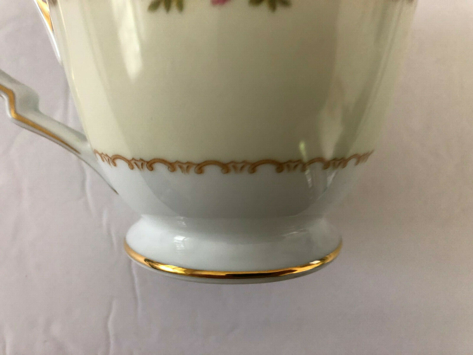 Noritake China Harmony 3906 Gold Trim, Red Floral Border – CREAMER