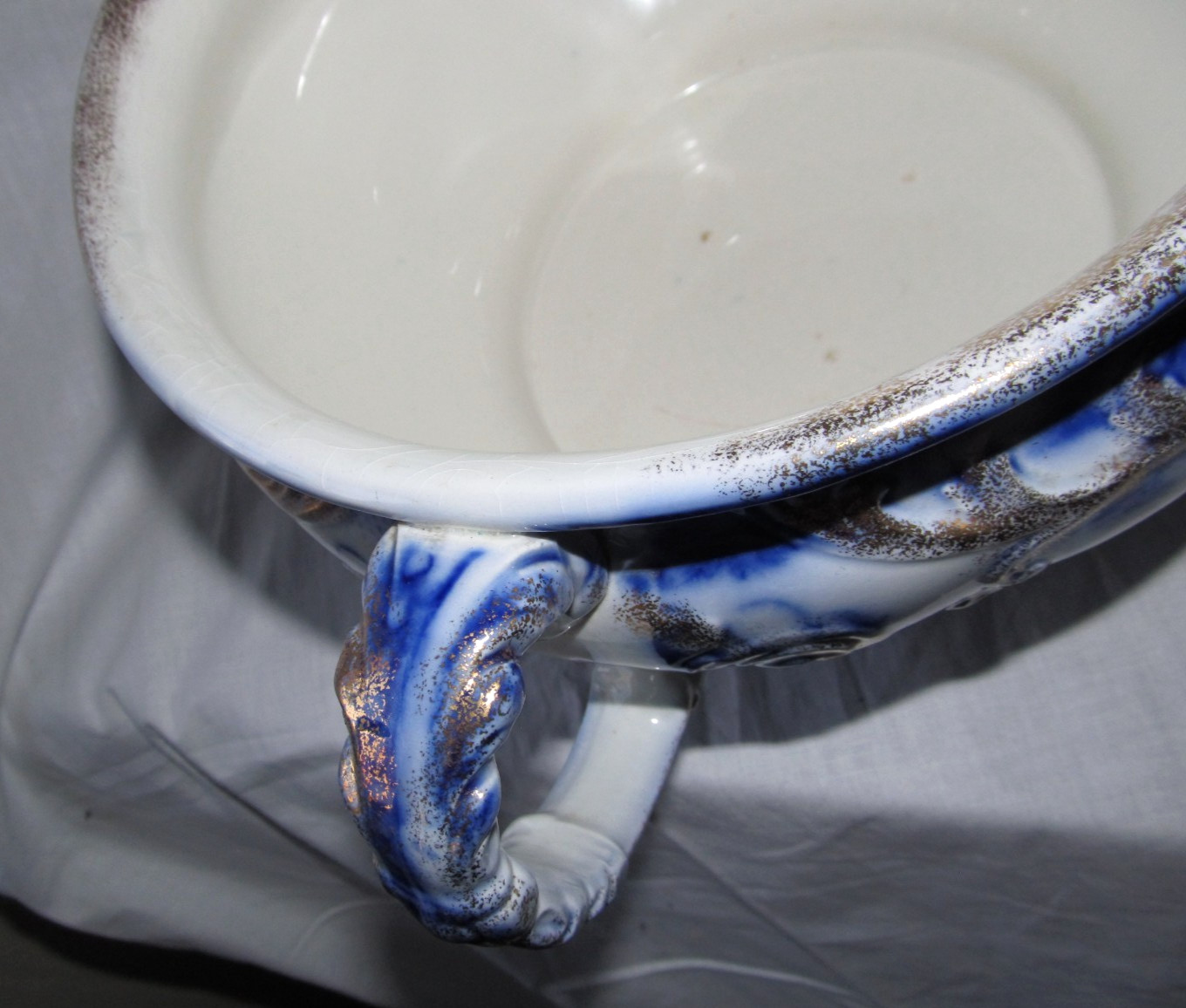Victorian Flow Blue Chamber Pot Gold Gilt J&G Meakin “Moderna” Antique 1895-1915