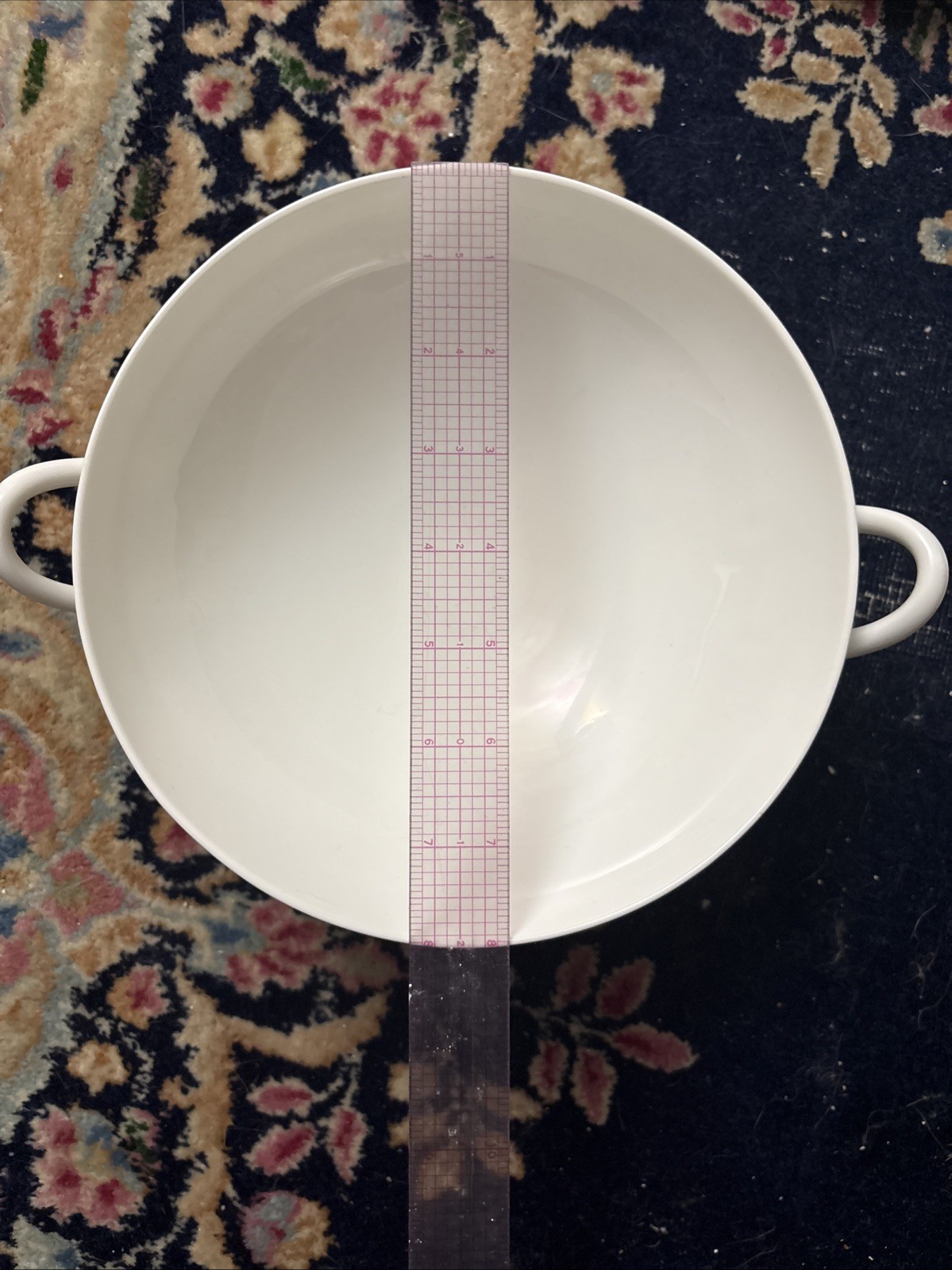 Wedgwood Bone China Vegetable Streamer