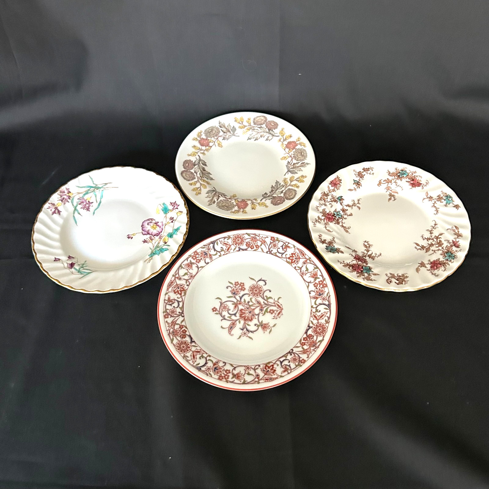 Vintage Mismatched Fine China Bread Dessert Party Plates – 4 Red Purple Florals