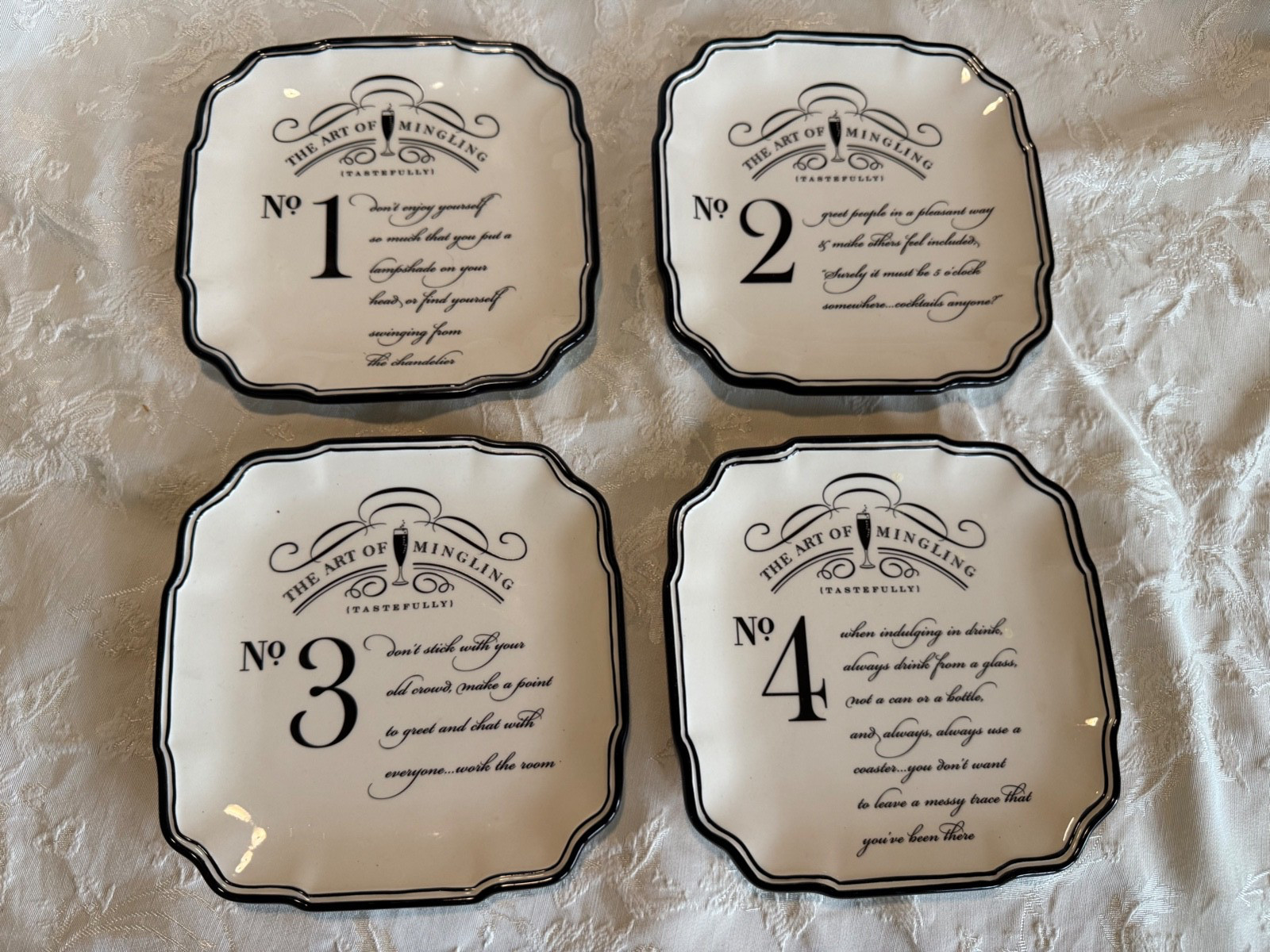 NWOB 4 THE ART OF MINGLING 6.5″ APPETIZER COCKTAIL BLACK AND WHITE PARTY PLATES