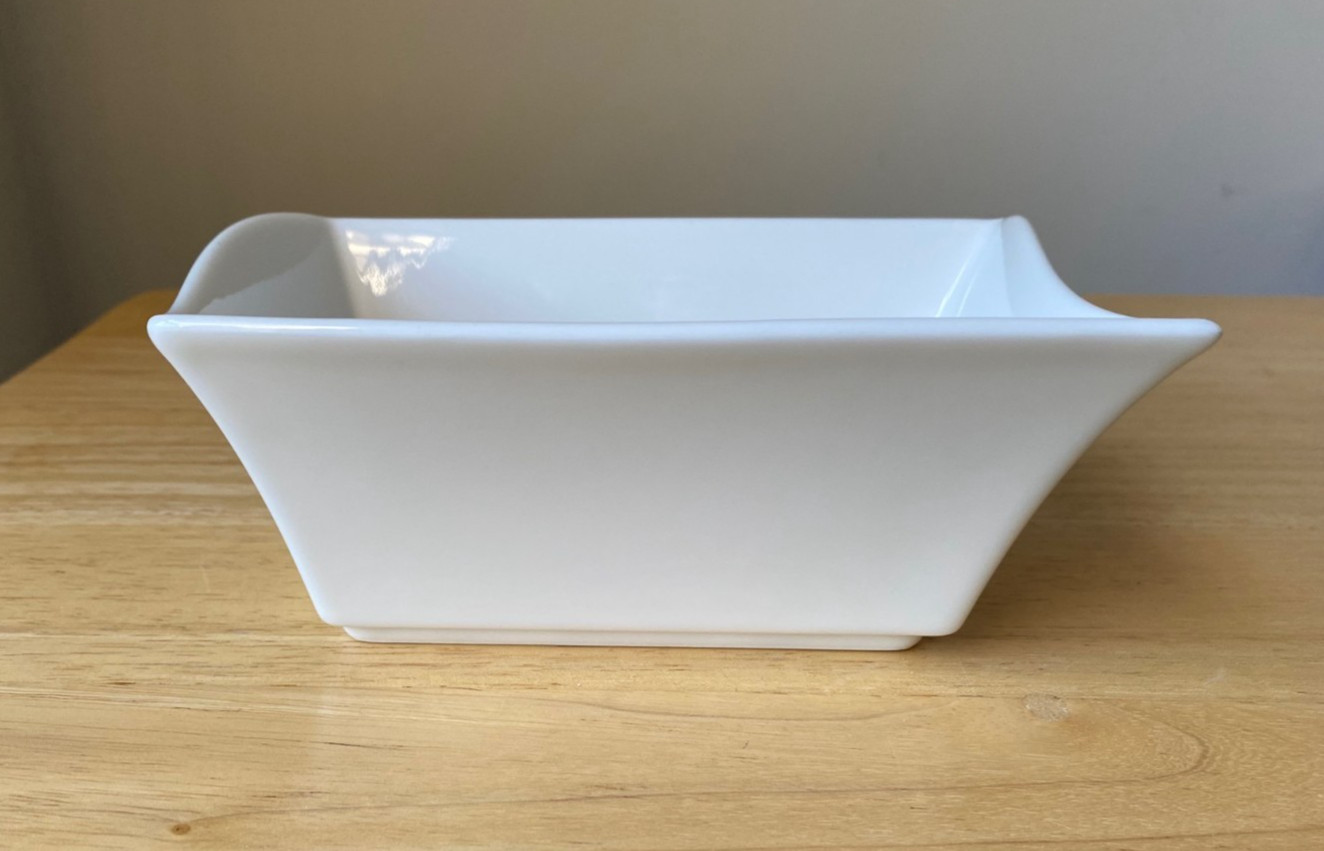VILLEROY & BOCH NEW WAVE White Rectangular Gravy Boat – Germany – EUC