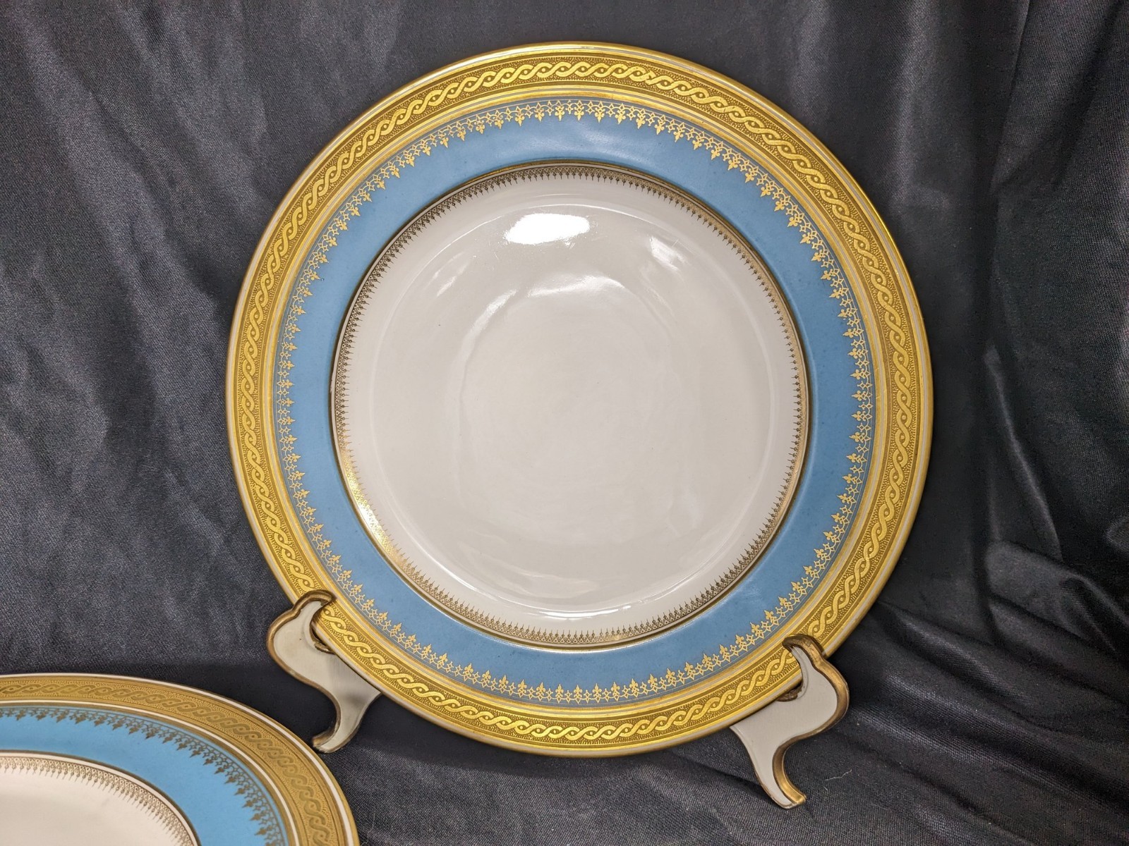 Set Of 4 Bernardaud Limoges Dinner Plates Turquoise Blue Heavy Gold Trim 10″